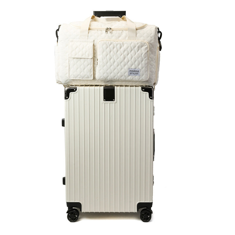 Multifunktionale Sport- Und Reisetasche Mit Zahlreichen Außenfächern Brehn