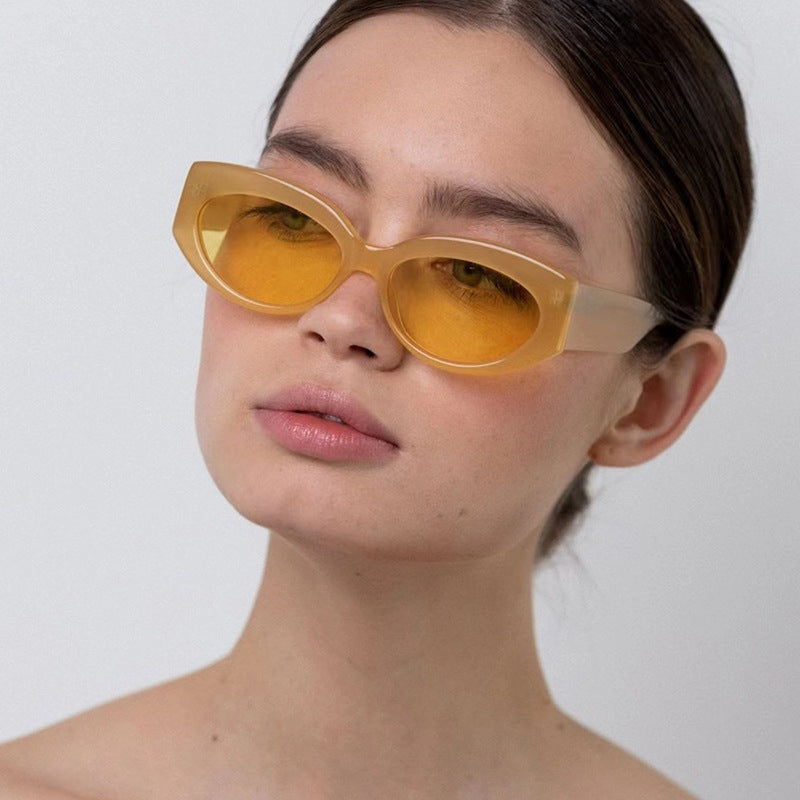 Damen Cat-Eye Sonnenbrille im stilvollen Kunststoffdesign Brehn