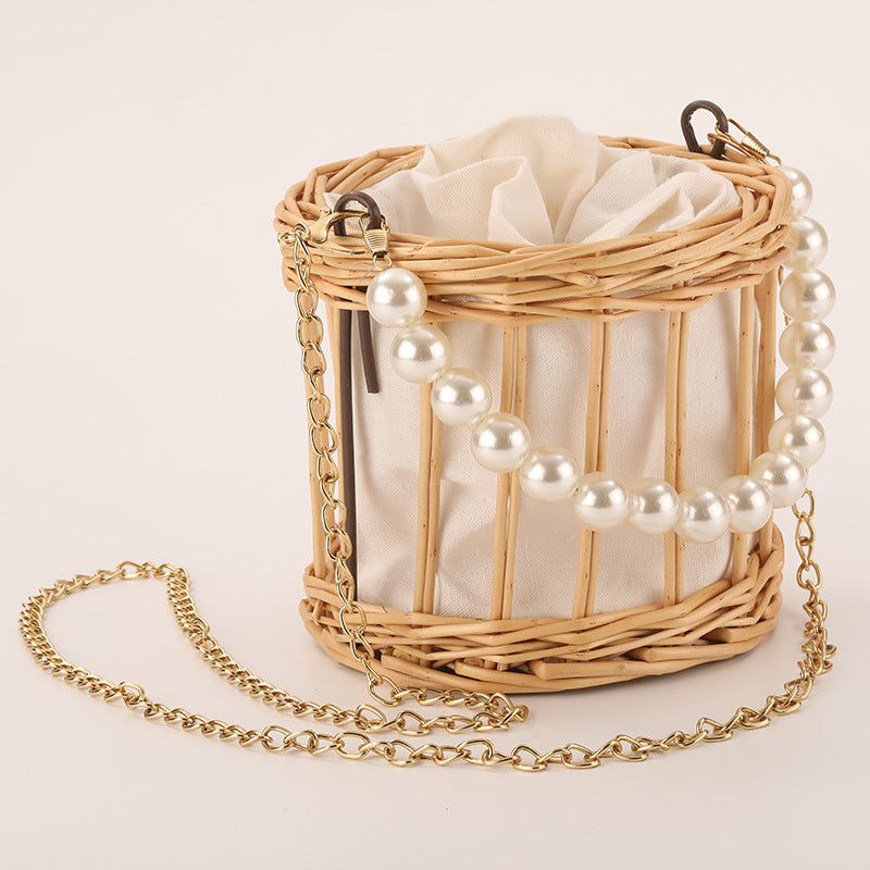 Damen elegante Korbtasche mit Perlenkette Brehn
