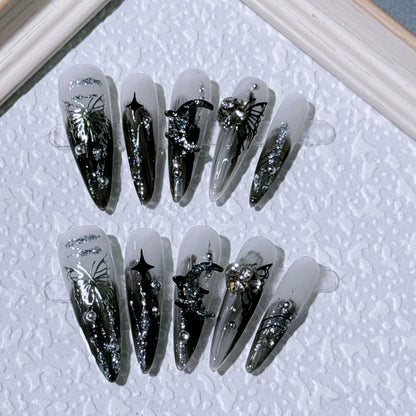 Elegante Druck-Nagelspitzen