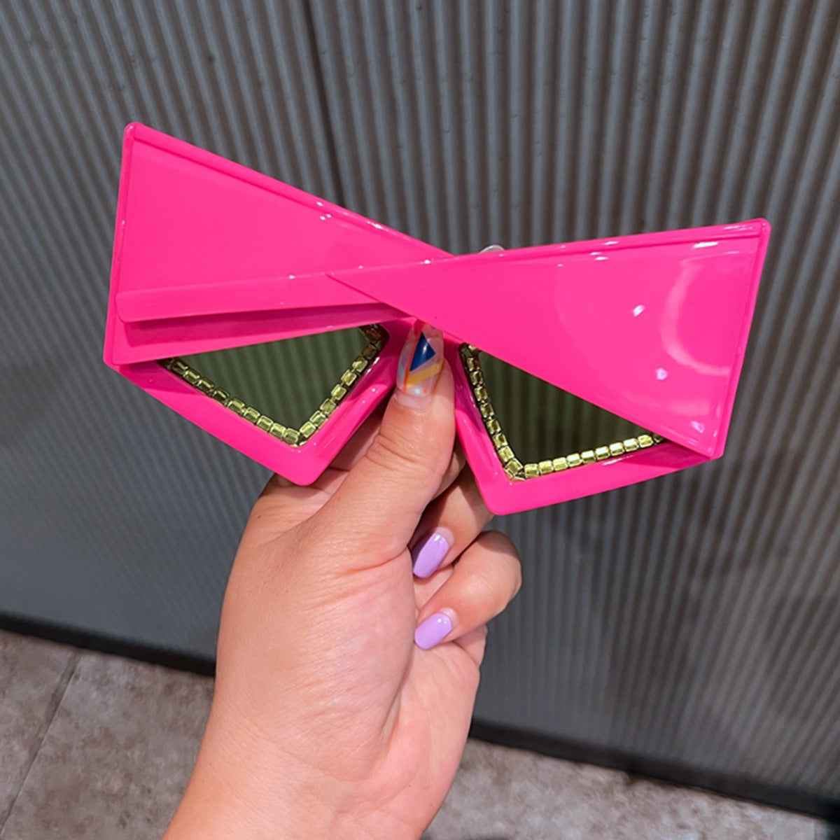 Damen cat-eye Sonnenbrille mit strassverziertem Rahmen Brehn