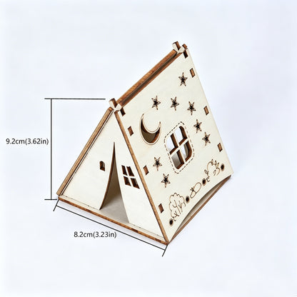 Dekorative Holzpyramide mit Sternenmotiv