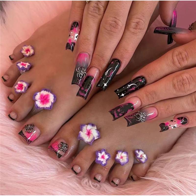 Künstlerische Blumen Press-On Nagelkunst Brehn