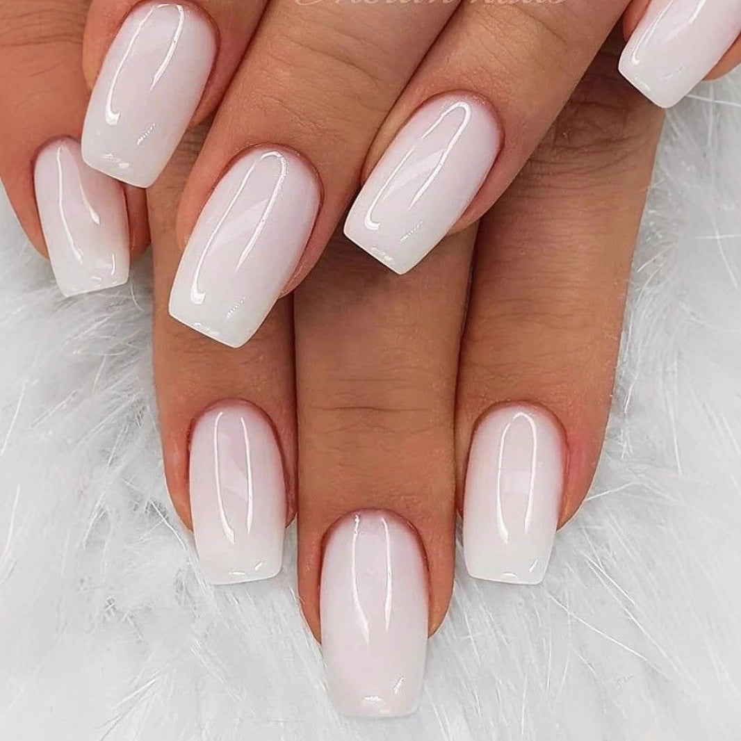 Glamouröse Nageldesigns Brehn