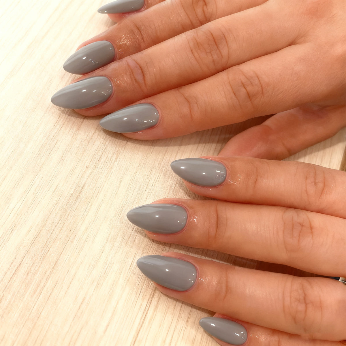 Stilvolles Mandel-Form Nagelkunst Brehn