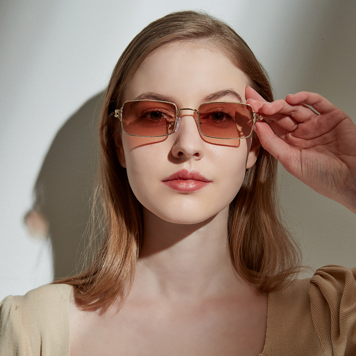 Damen stilvolle Sonnenbrille mit angesagtem rechteckigen Rahmen Brehn