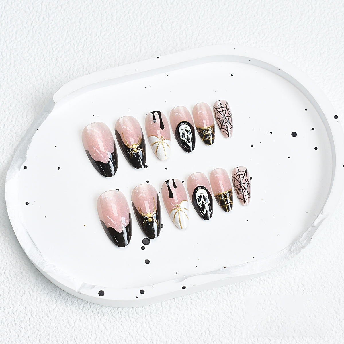 Vielseitiges Press-On Nagelset Brehn