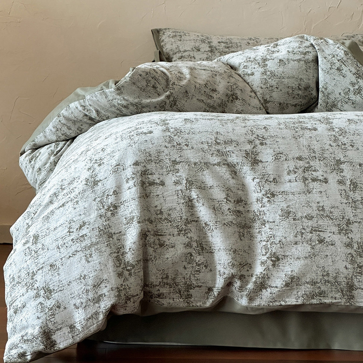 Luxuriöse Bettwäsche-Garnitur aus Baumwollsatin mit floralem Vintage-Muster