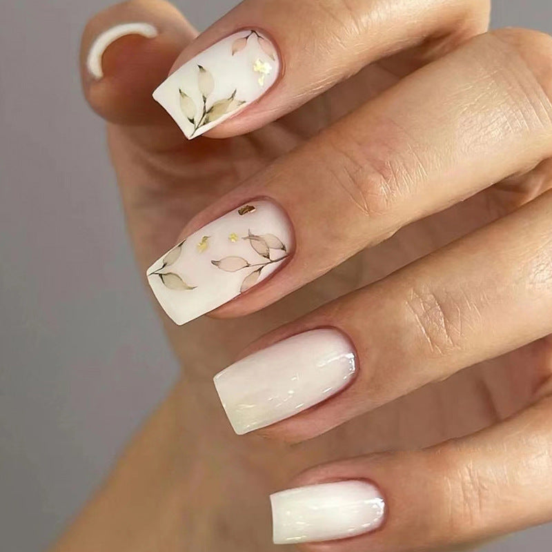 Botanische Press-On Nagelkunst Brehn