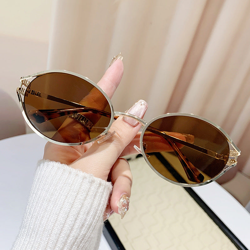 Damen elegante Cat-Eye Sonnenbrille mit feinem Metallrahmen Brehn