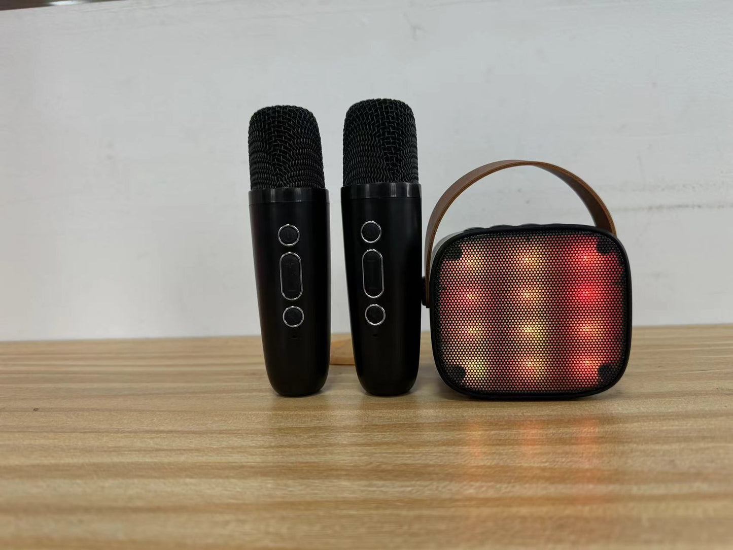 Tragbarer Bluetooth Karaoke Lautsprecher Brehn
