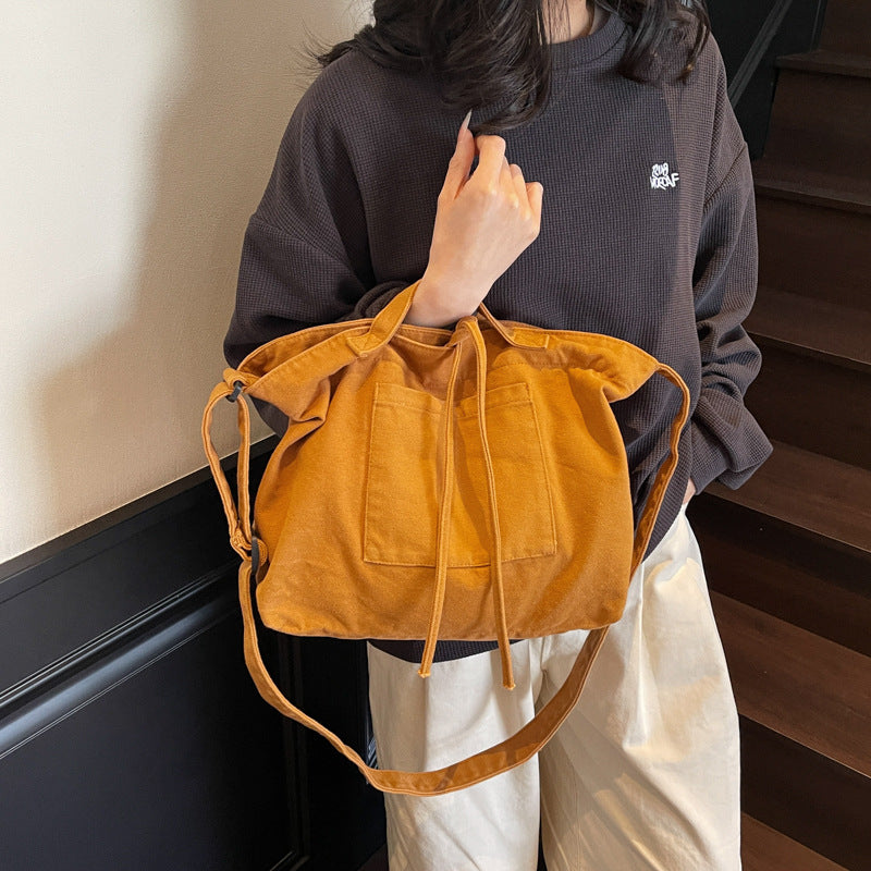 Lässige Zugband-Schultertasche Brehn