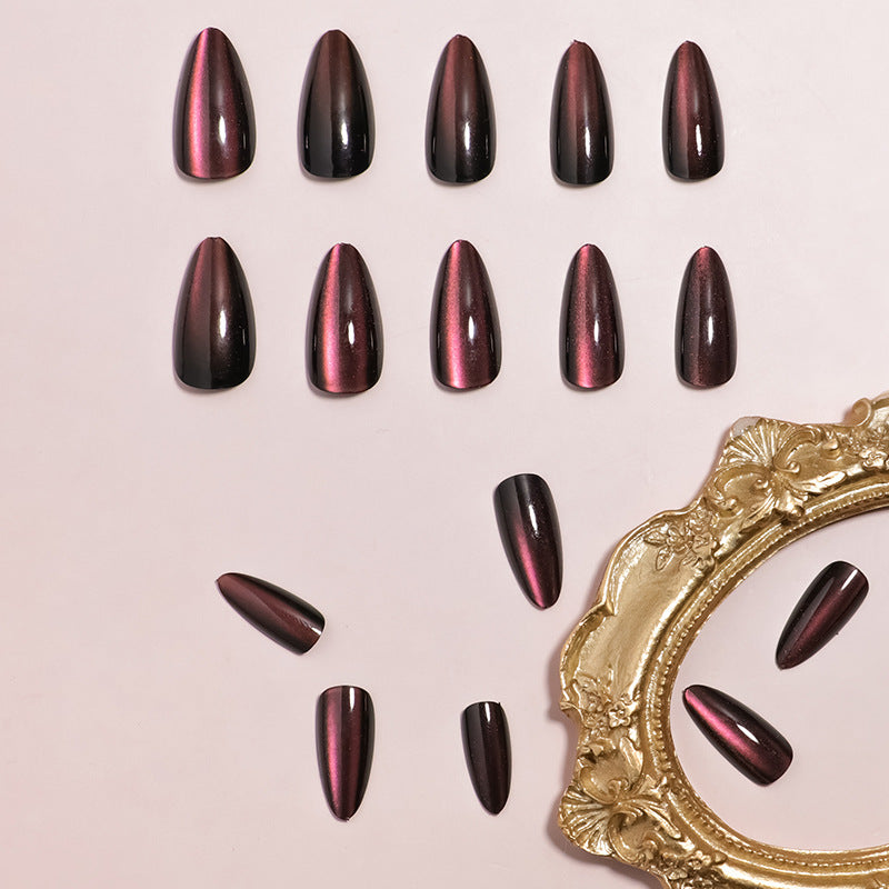 DIY Press-On Nail Kit mit natürlichem Finish Brehn
