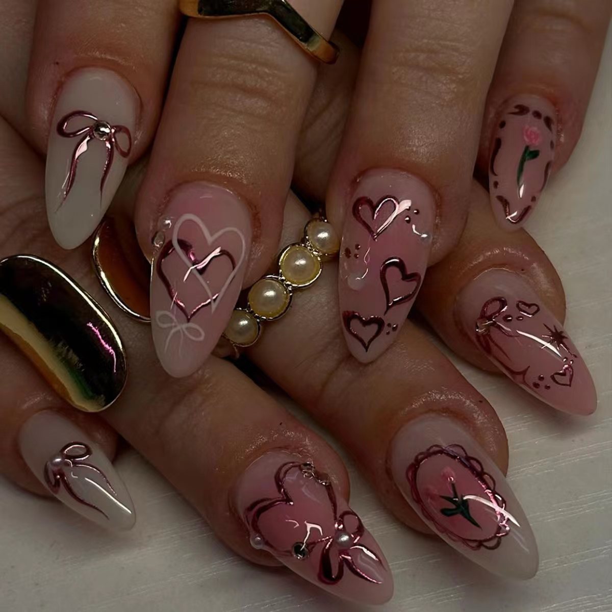 Elegantes Künstlerisches Press-On Nail Set Brehn