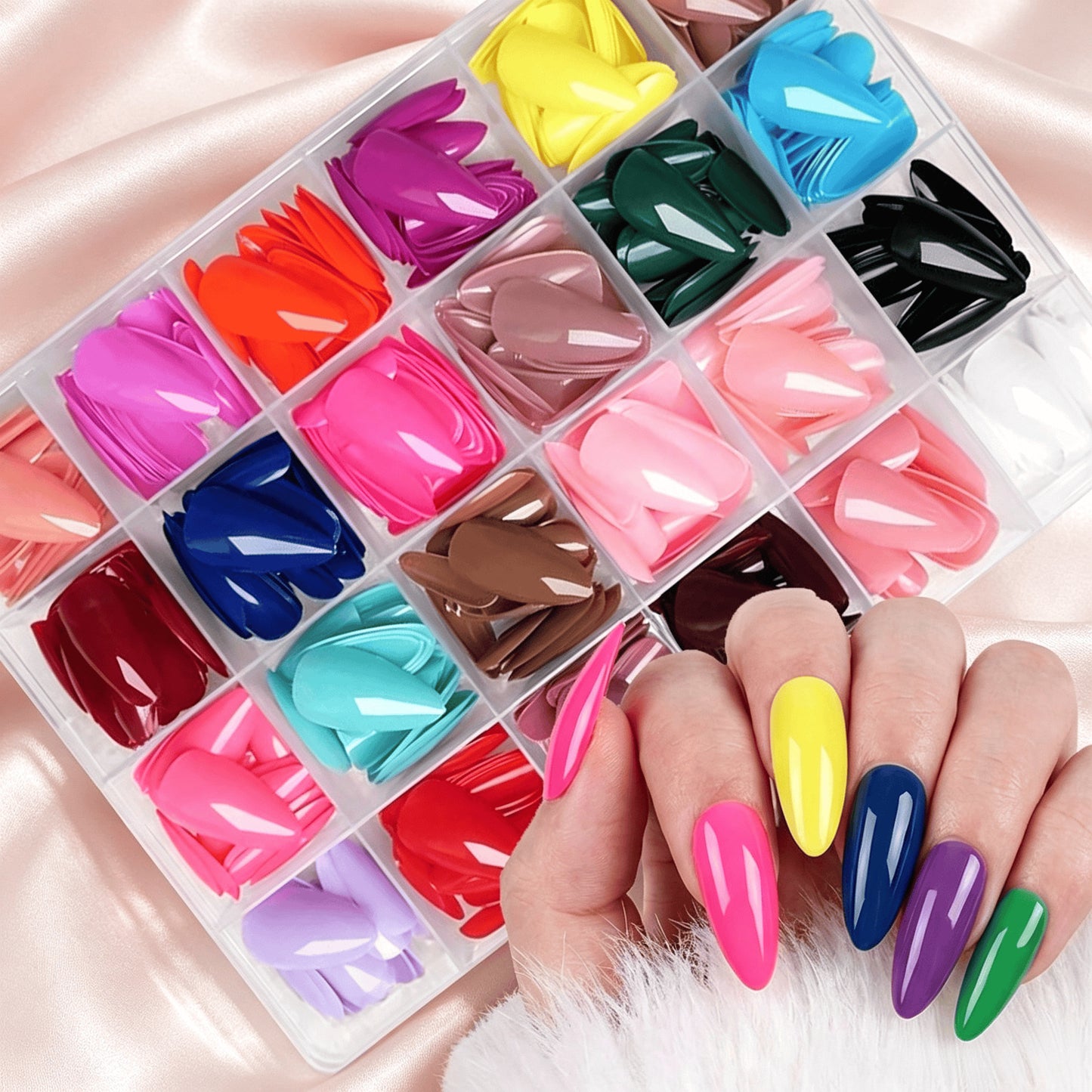 Premium Glänzende Fingernagelspitzen Brehn