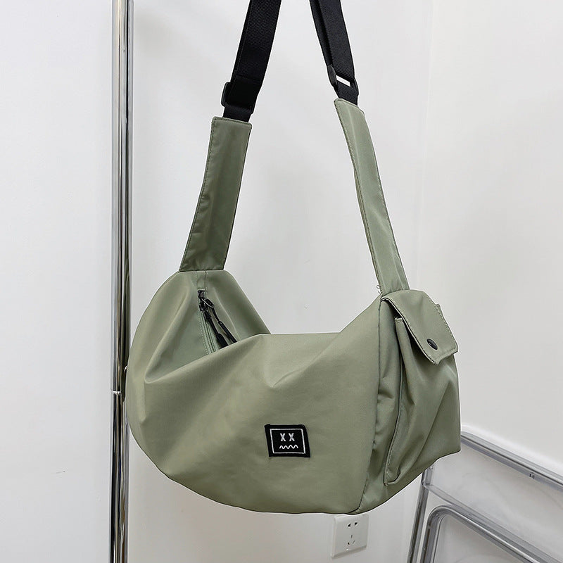 Sportliche Schultertasche Mit Verstellbarem Tragegurt Brehn