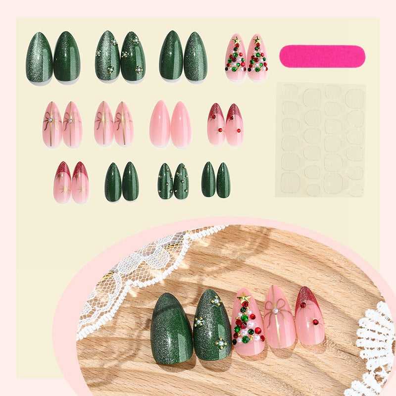 Kunstnagelset mit funkelnden Weihnachtsmotiven Brehn