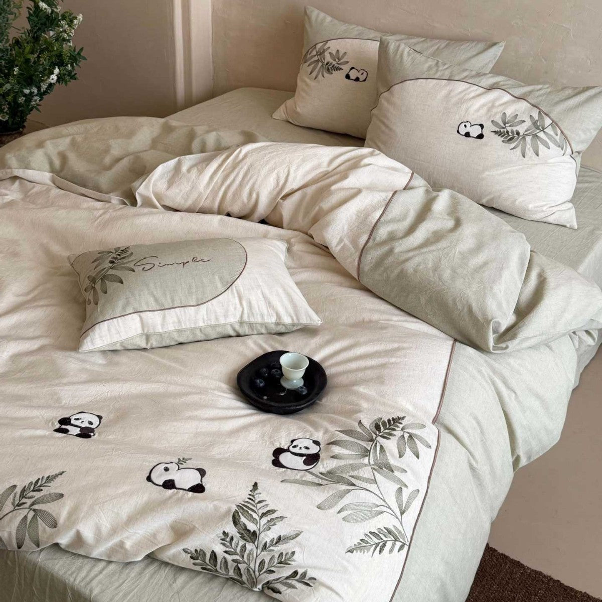 Bestickte Panda- und Botanische Baumwoll-Leinen Bettdeckenbezug Set mit Umschlag-Kissenbezüge