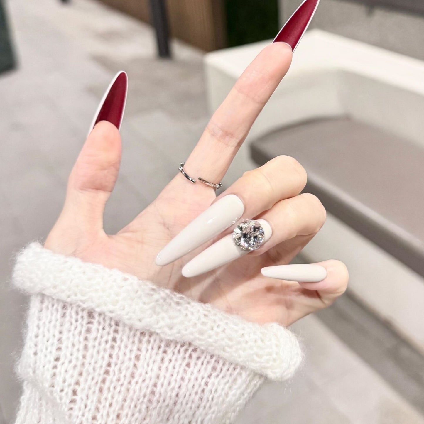 Kunstnägel mit Elegantem Glitzer-Akzent Brehn