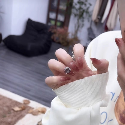 Glamorous Press-On Nail Set Brehn