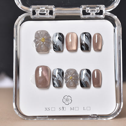 Dekorativer Floral Press-On Nagelset Brehn