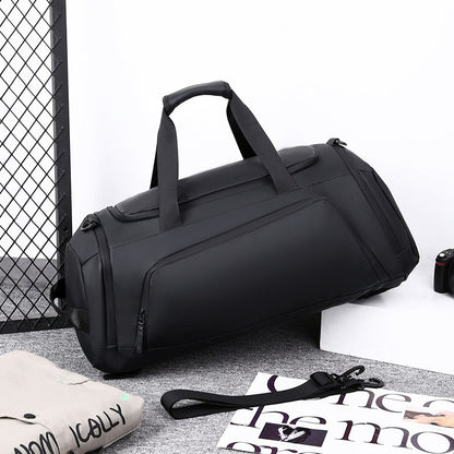 Sportliche Reisetasche mit integriertem Schuhfach und multifunktionalem Stauraum Brehn