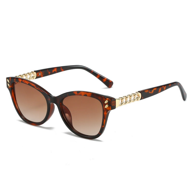 Damen modische Cat-Eye Sonnenbrille mit luxuriösen Kettenakzenten Brehn
