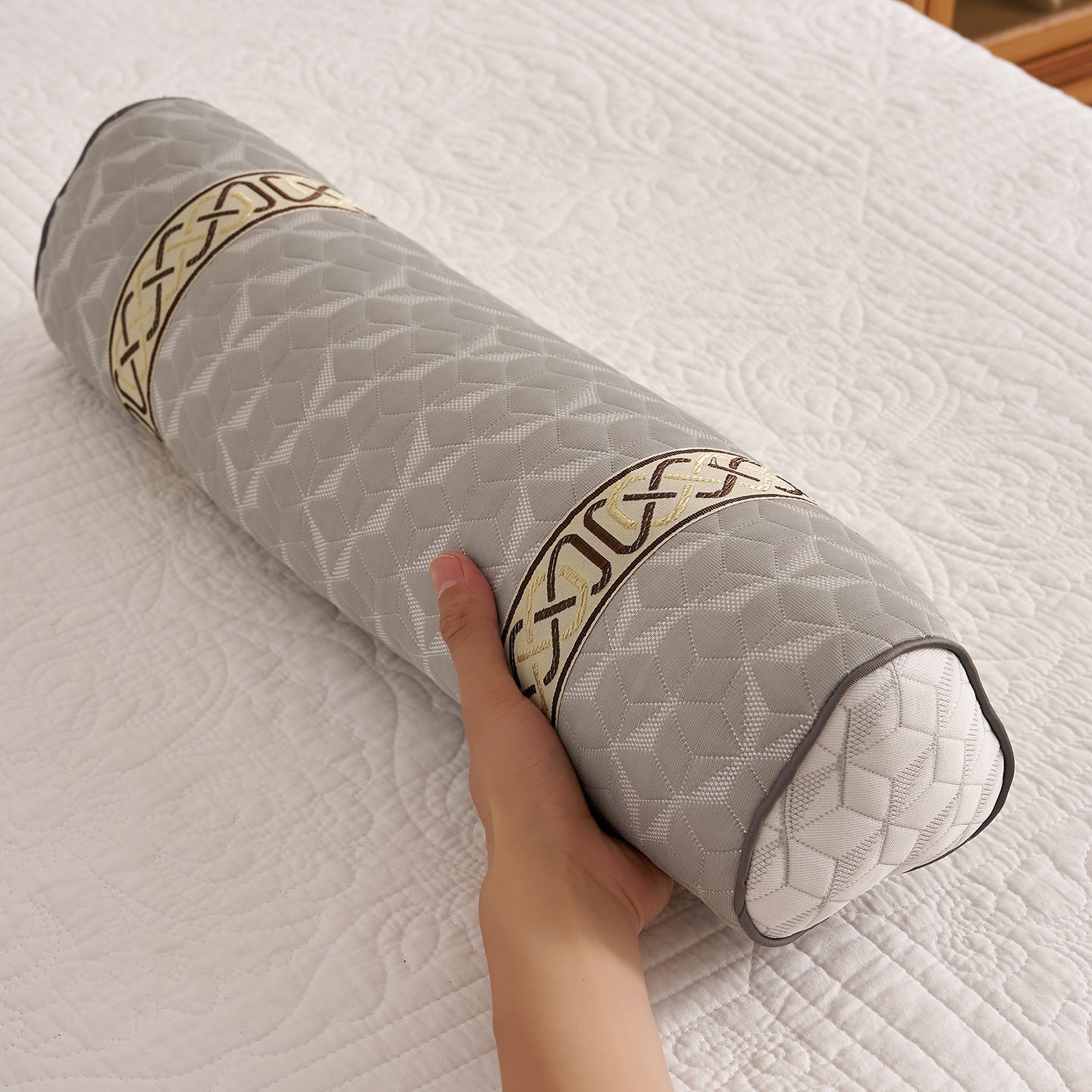 Ergonomische Nackenstützwalze mit Einzigartiger Stützstruktur Brehn