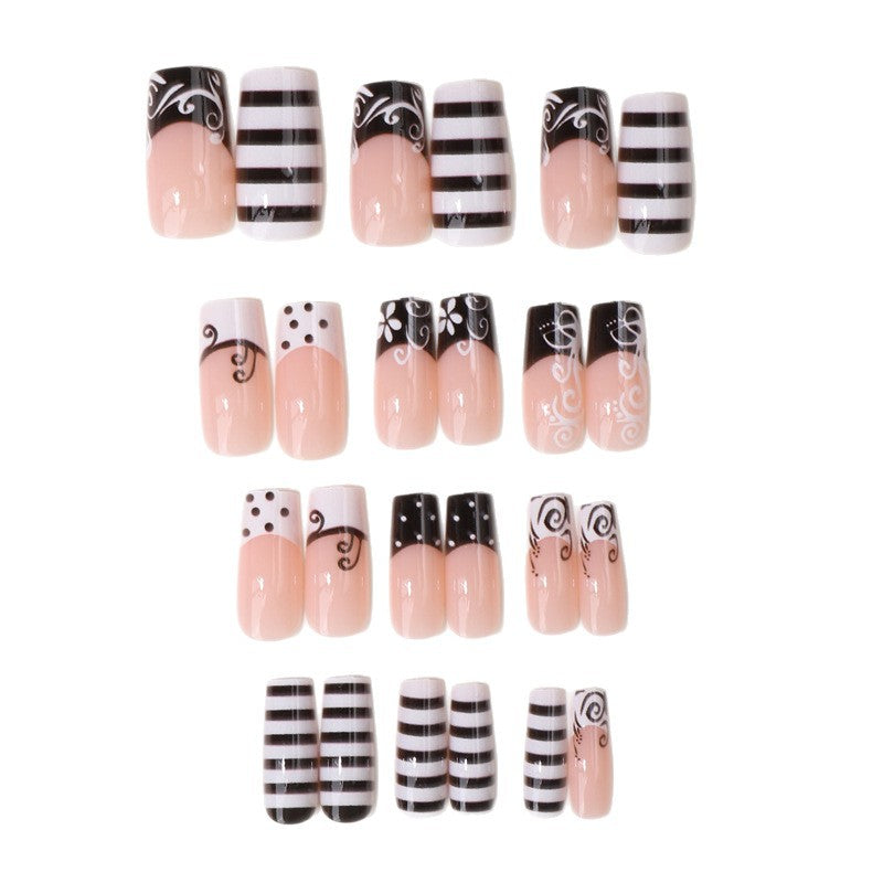 Chic stilisierte Press-On Nagelspitzen Brehn