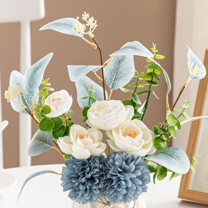 Elegante Faux-Blumenarrangements