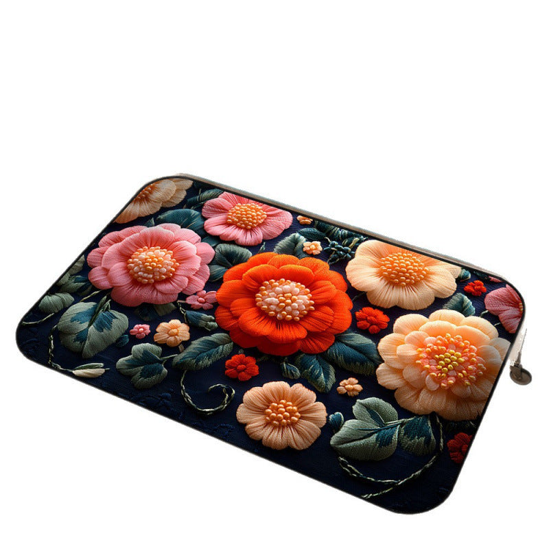 Floraler bestickter Teppich Brehn