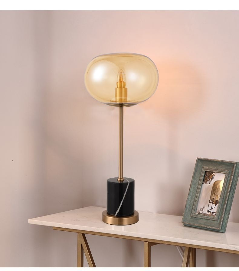 Elegante Glastischlampe