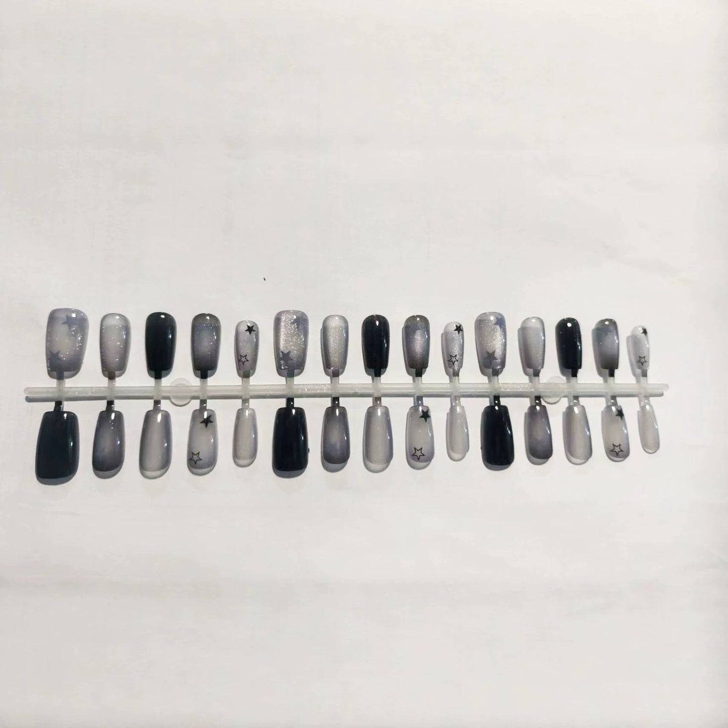 Glamorous Starry Nail Art Set Brehn