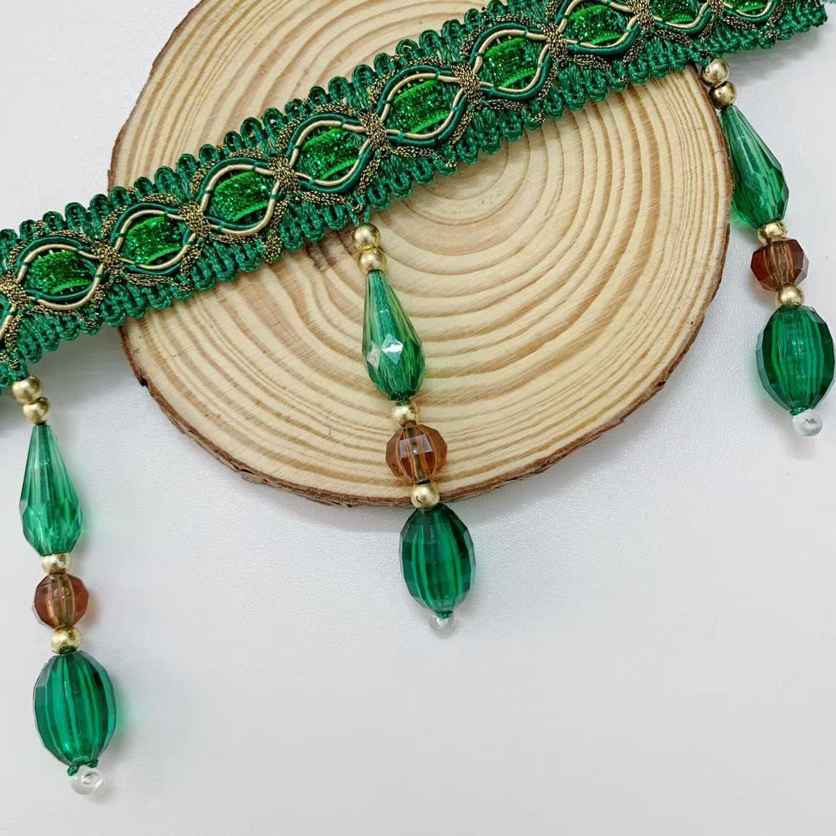 Elegante und Auffällige Borte mit Glaskristallen Brehn