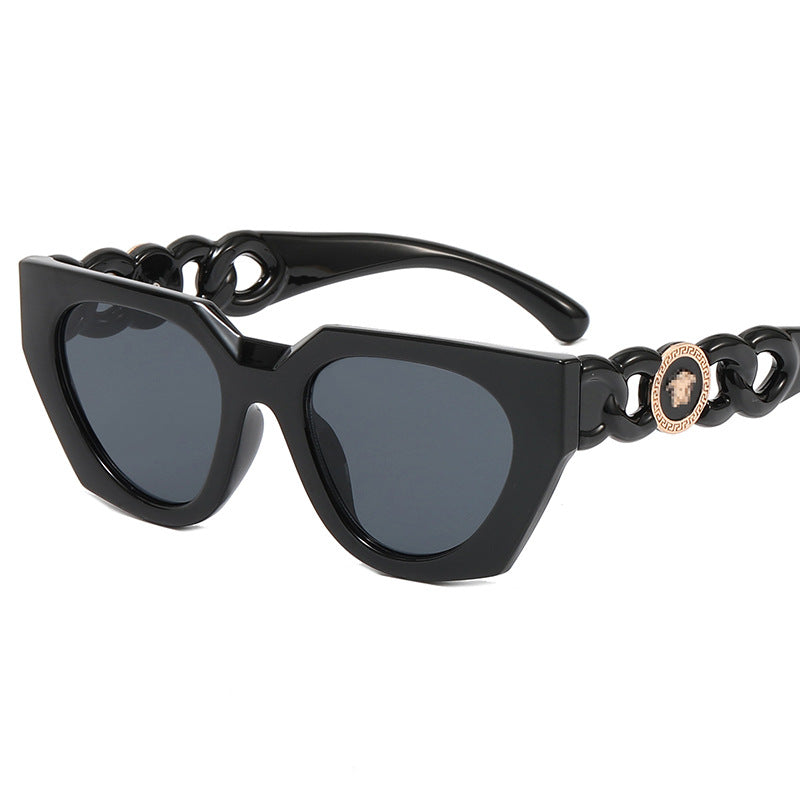 Damen modische Sonnenbrille mit extravagantem Design und luxuriösen Details Brehn