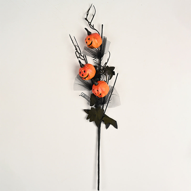 Gruselige Halloween Dekoration mit Augen und Glitzer