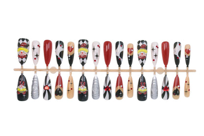 Kunstnagel Set mit kreativen Karnevalsmotiven Brehn
