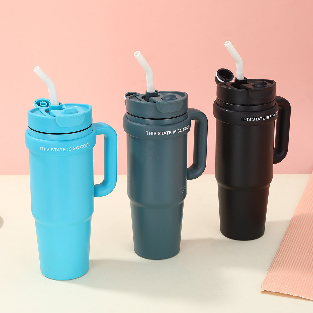Unisex Trinkbecher mit integriertem Strohhalm Brehn