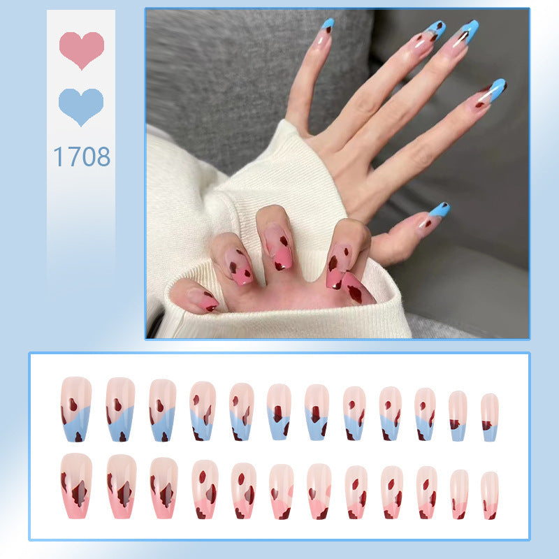 Kunstnagelset mit elegantem French-Tipp und Glitzerakzenten Brehn