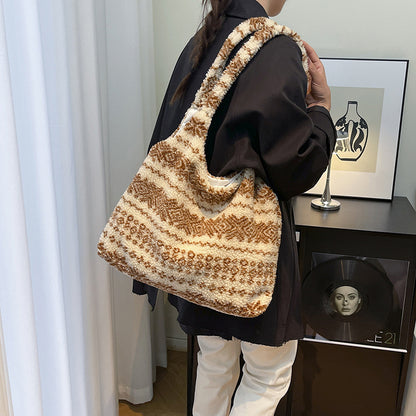 WoBohemian Strick Hobo Tasche Brehn
