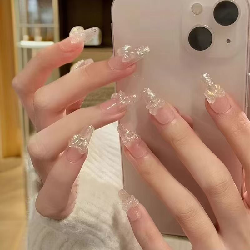 Kunstvolle Nageldesigns mit Katzenmotiv Brehn
