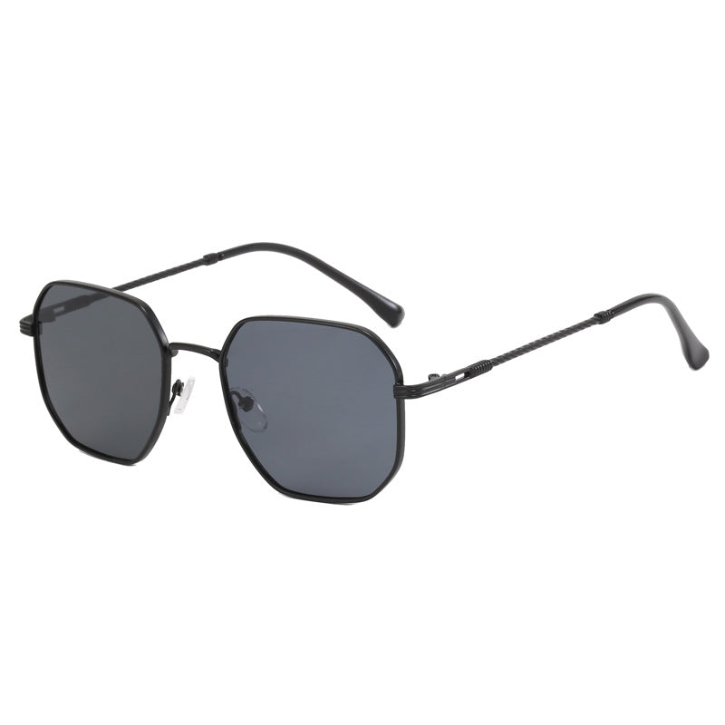 Damen extravagante geometrische Sonnenbrille mit markantem Metallrahmen Brehn