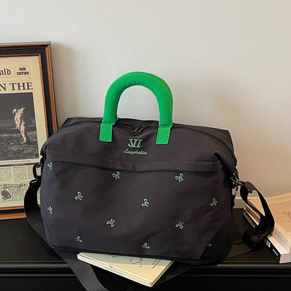 Stylische bestickte Reisetasche Brehn