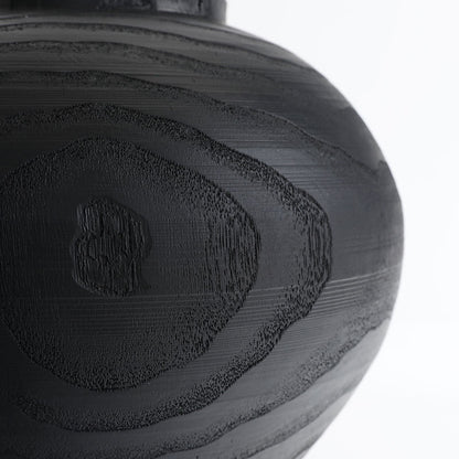Texturierte dekorative Vase