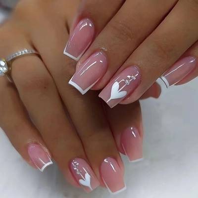 Elegante Lange Acryl Nagelverlängerungen Brehn