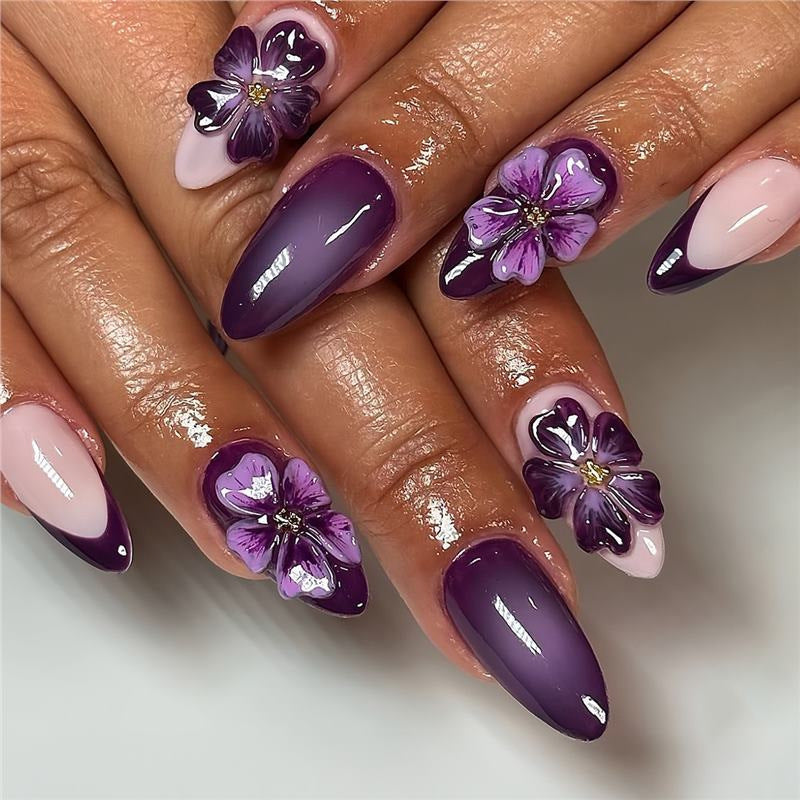 Künstlerisches Florales Design Press-On Nagelset Brehn