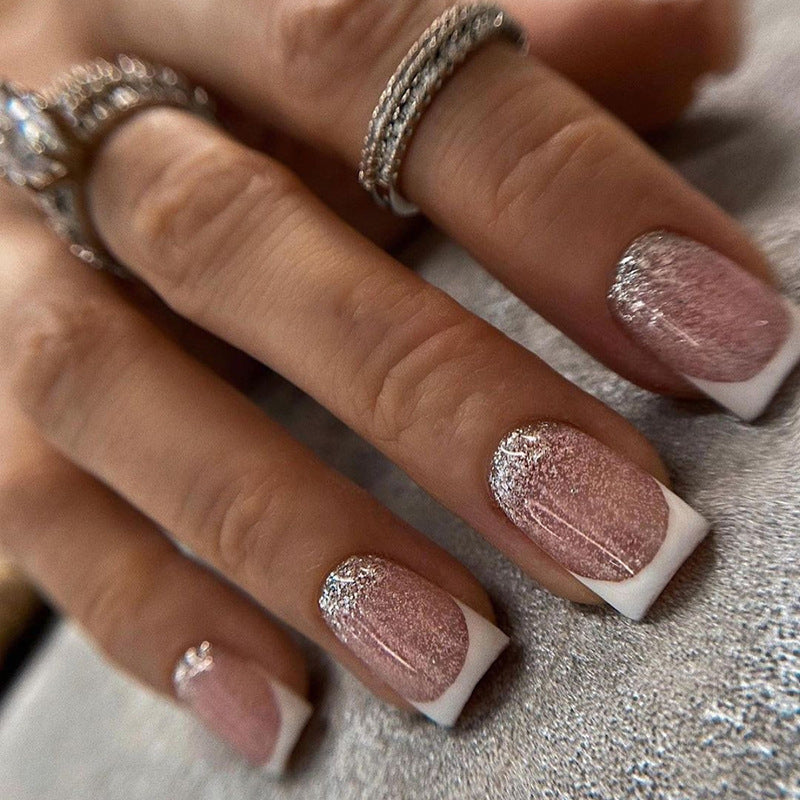 Elegante Glitter Ombre Press-On Nagelspitzen Brehn