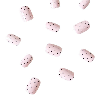 Polka Dot Nagelkunst Design Brehn