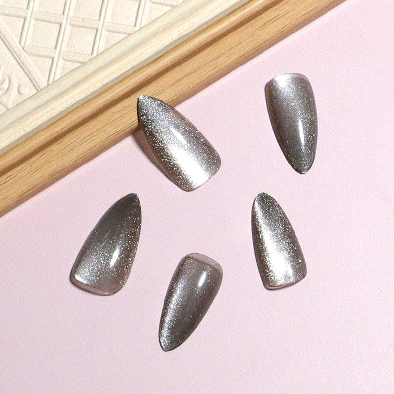 Glamouröse schimmernde Press-On-Nagelspitzen Brehn