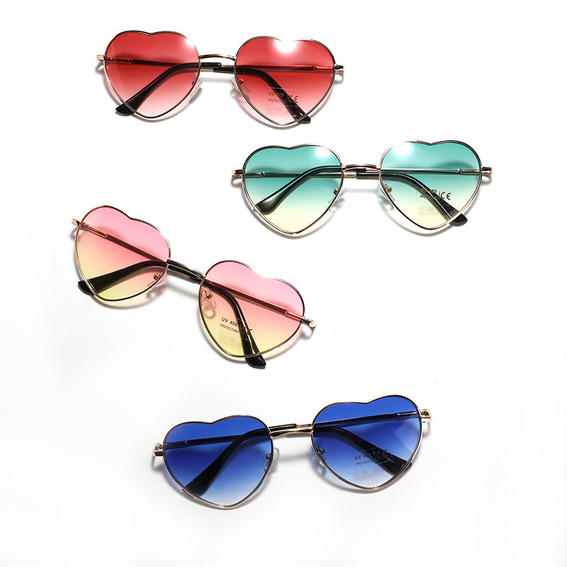 Damen Herzförmige Sonnenbrille mit UV-Schutz und filigranem Rahmen Brehn